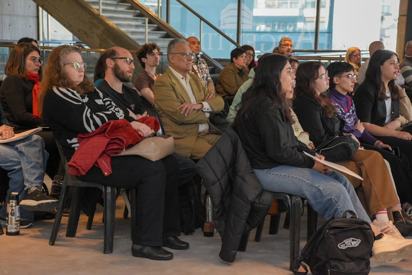 Congreso Historia de los Pueblos1